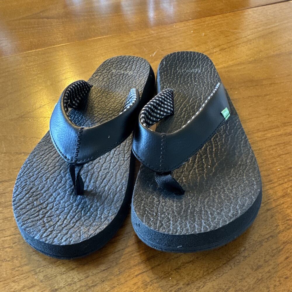 Sanuk Yoga Mat Flip Flop Sandals Women's Size 8 Black SWS2908 Beach Thong